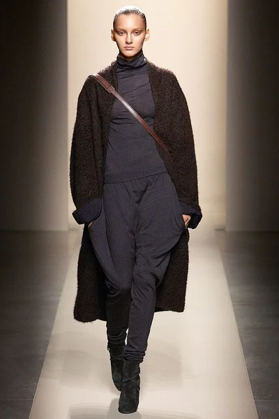 Look 1